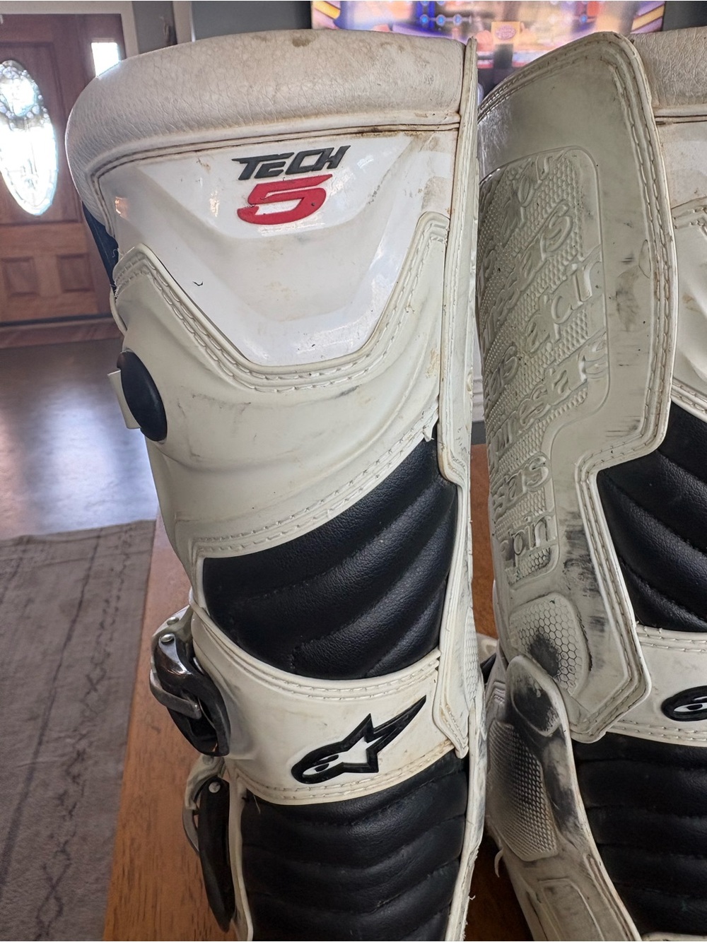 Alpinestars boots - Picture 8 of 14